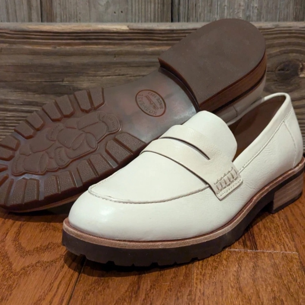 Kork-Ease Leather Penny Loafers Lug Sole Style “Carlisle” Women’s Size 9 - Picture 3 of 14